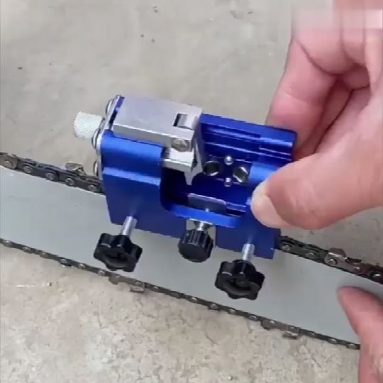 Chainsaw Chain Sharpening Jig